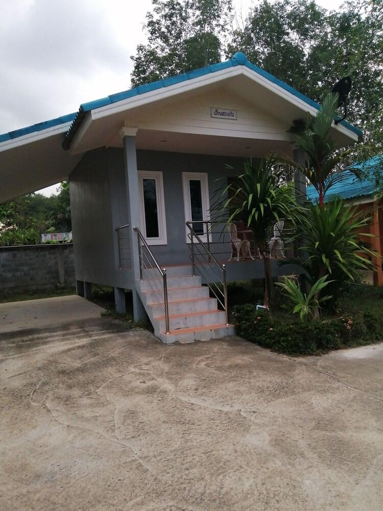 Oyo 75515 Sairung Farmstay Krabi town Εξωτερικό φωτογραφία